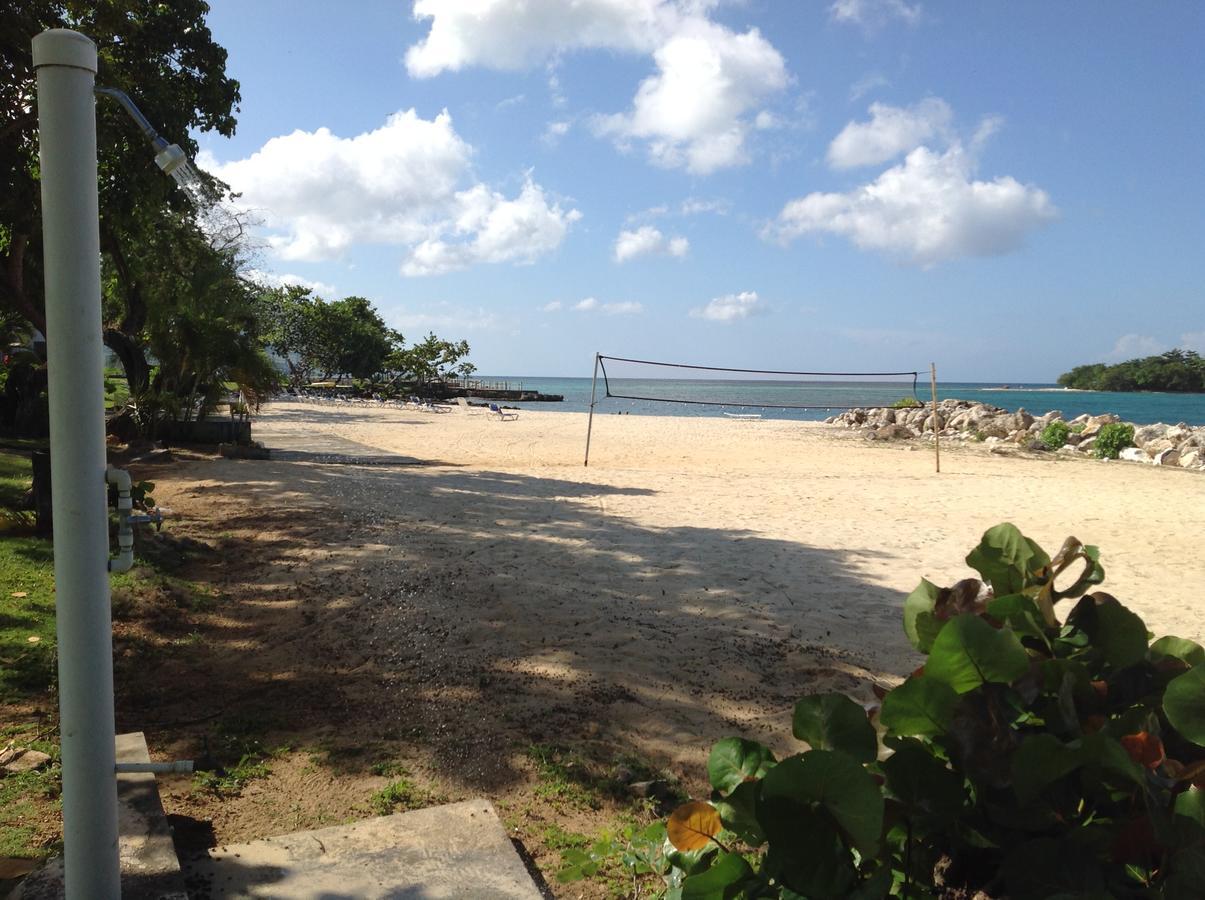 Point Village Studio Νεγκρίλ Εξωτερικό φωτογραφία